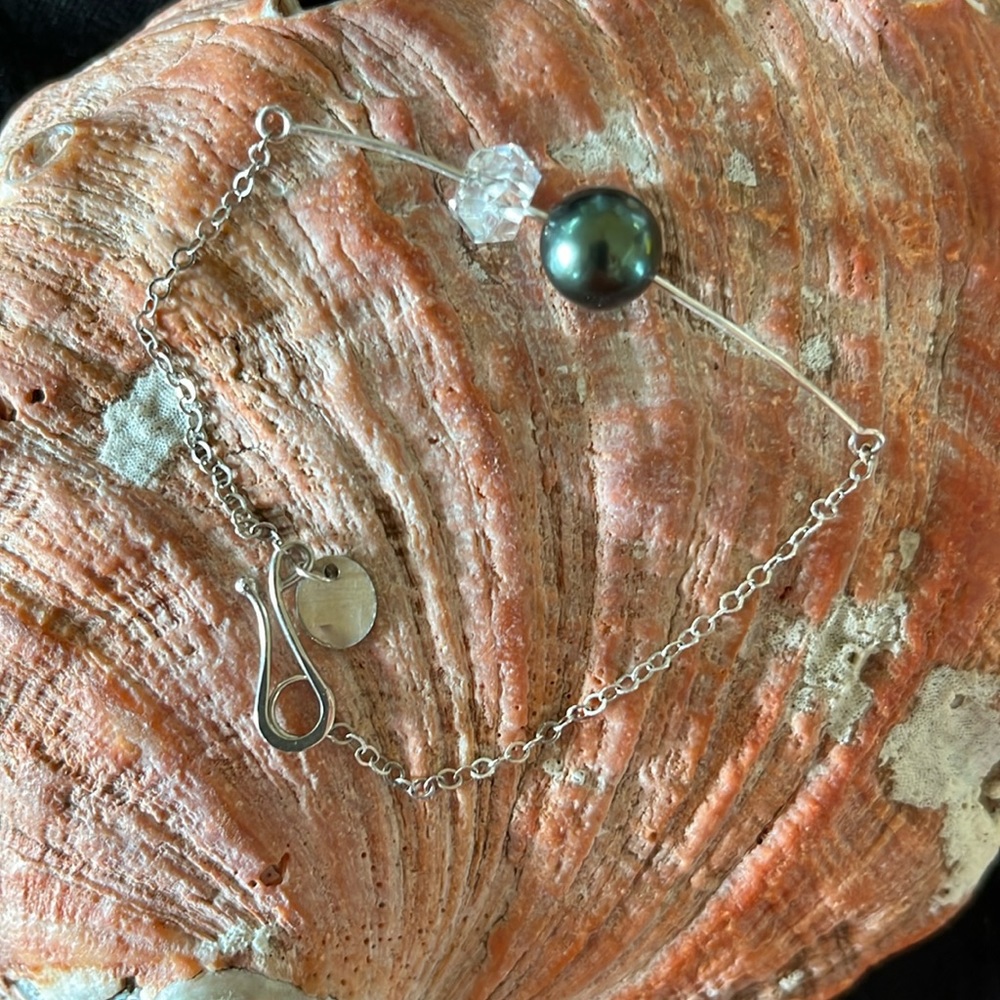 Tahitian pearl, Herkheimer Diamond floating  bracelet